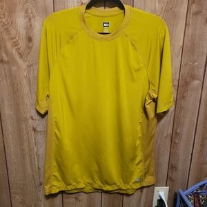 REI Base Layer Shirt Mens Size L Yellow Outdoor Hiking Short Sleeve Tshirt